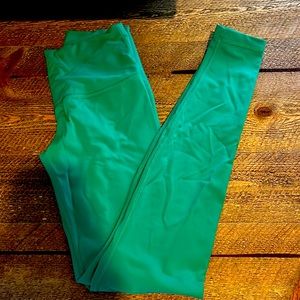COPY - Lulu lemon leggings in green - full length